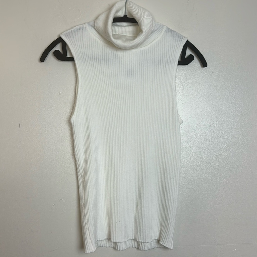 Crescent Sleeveless Turtleneck White Ribbed Sweater Top